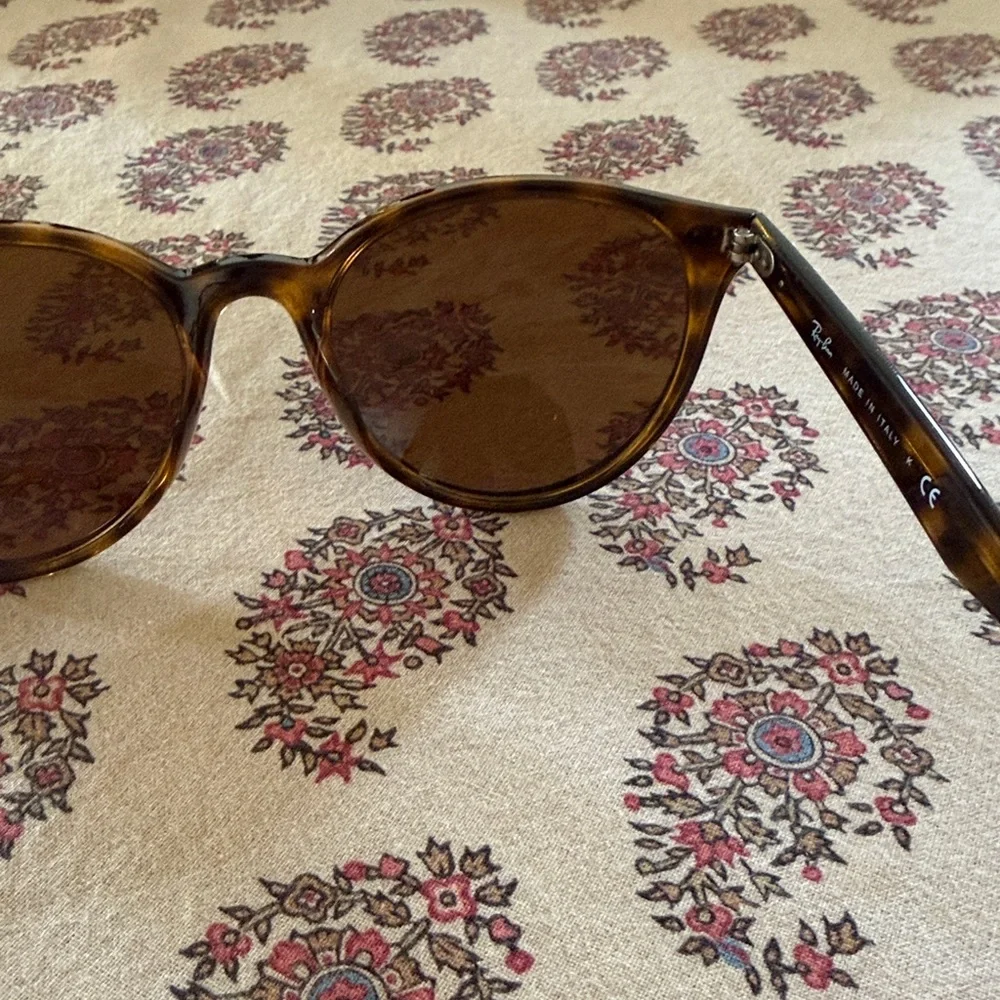Ray-Ban Phantos 4305 Tortoise Shell Sunglasses